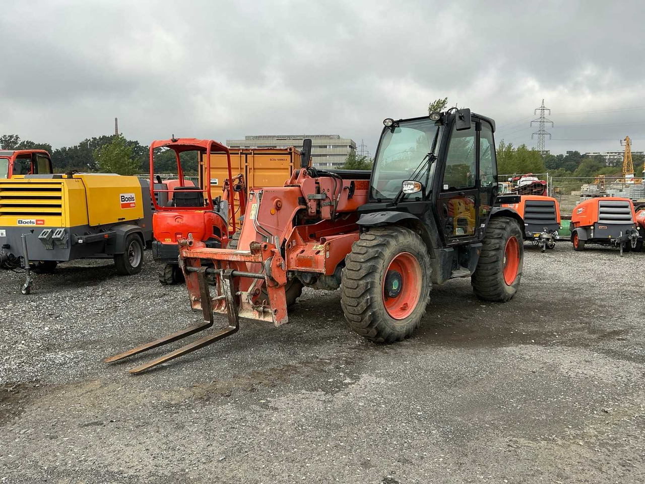 JCB 535-95 - Колесен товарач: снимка 1 JCB 535-95 - Колесен товарач: снимка 1