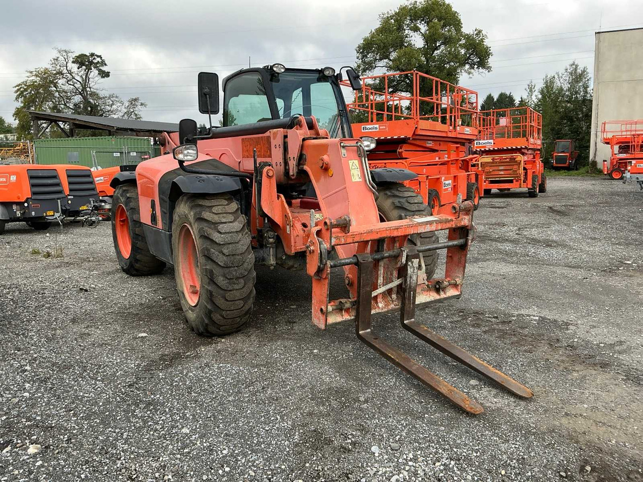 JCB 535-95 - Колесен товарач: снимка 2 JCB 535-95 - Колесен товарач: снимка 2