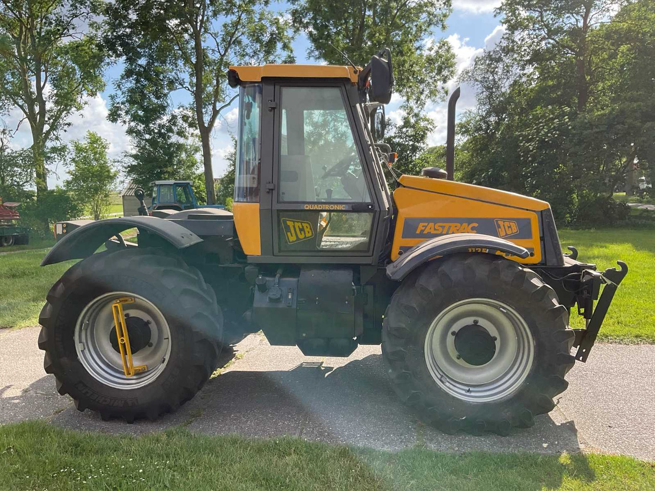 JCB Fastrac 1135 4WS - Трактор: снимка 4 JCB Fastrac 1135 4WS - Трактор: снимка 4
