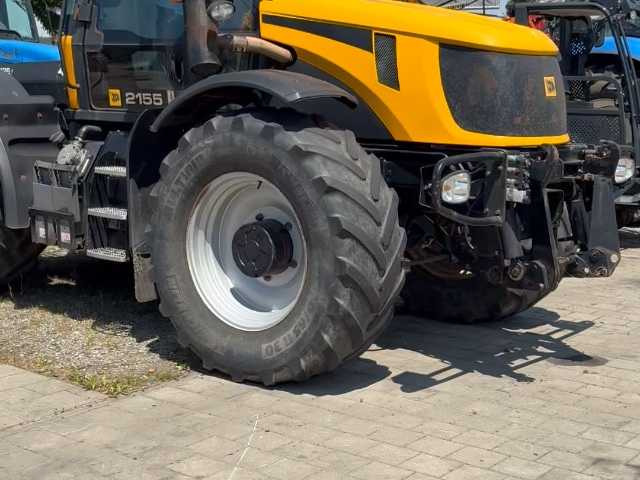 JCB Fastrac 2155 - 4WS - Трактор: снимка 4 JCB Fastrac 2155 - 4WS - Трактор: снимка 4