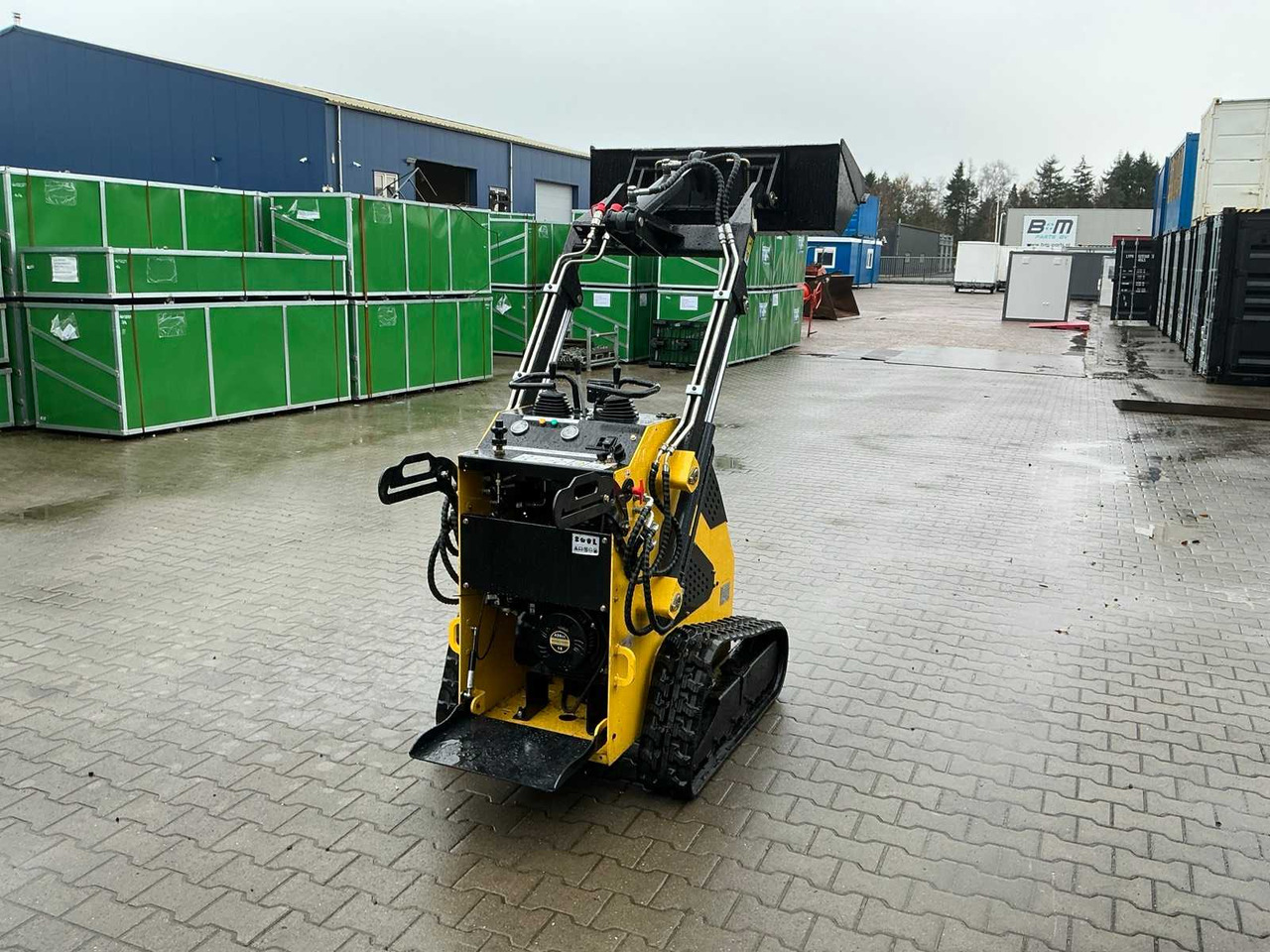 Мини верижен товарач JL LRT360 MINI LOADER / SKID STEER LOADER ON TRACKS: снимка 12 Мини верижен товарач JL LRT360 MINI LOADER / SKID STEER LOADER ON TRACKS: снимка 12