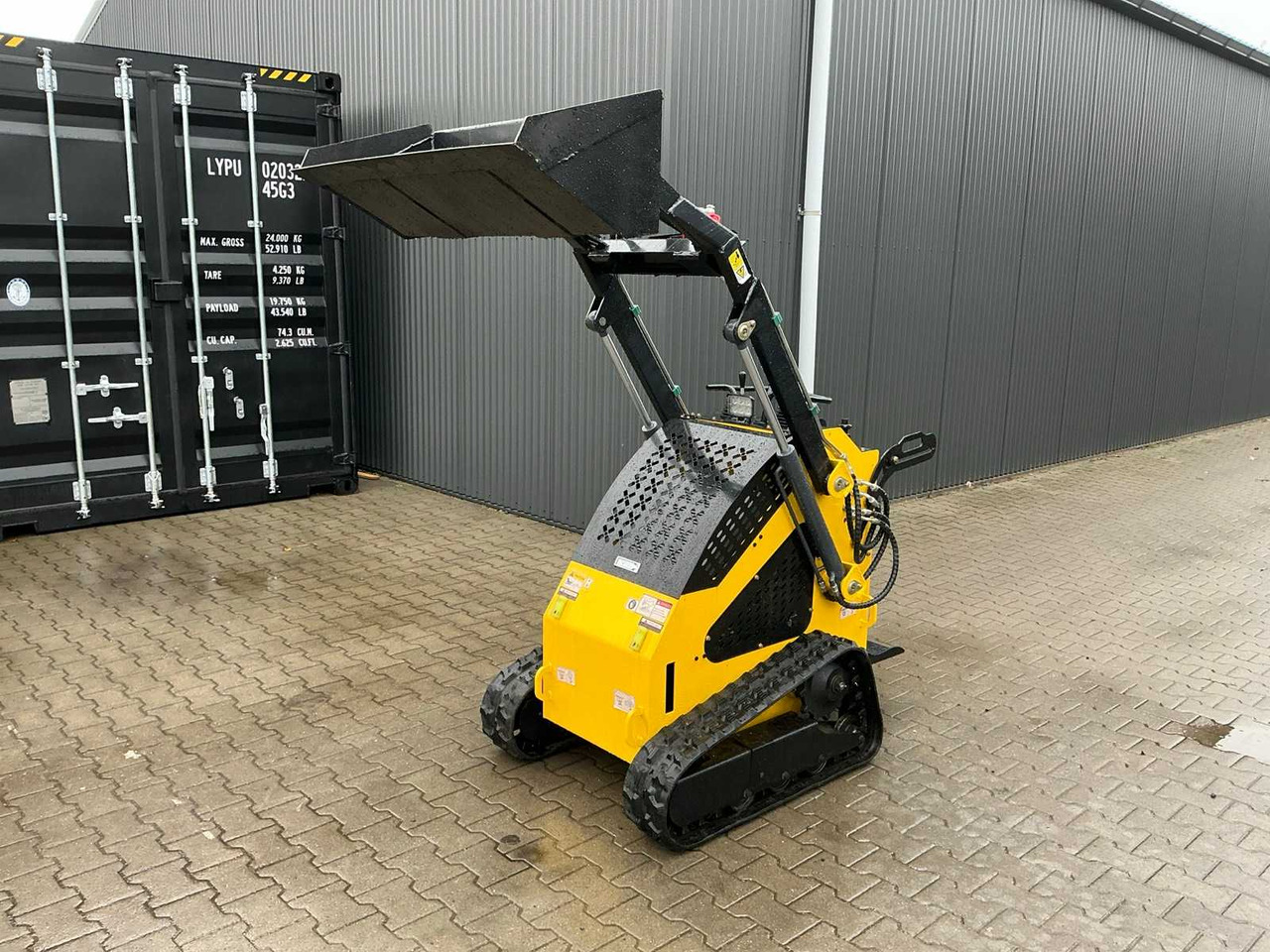 Мини верижен товарач JL LRT360 MINI LOADER / SKID STEER LOADER ON TRACKS: снимка 10 Мини верижен товарач JL LRT360 MINI LOADER / SKID STEER LOADER ON TRACKS: снимка 10