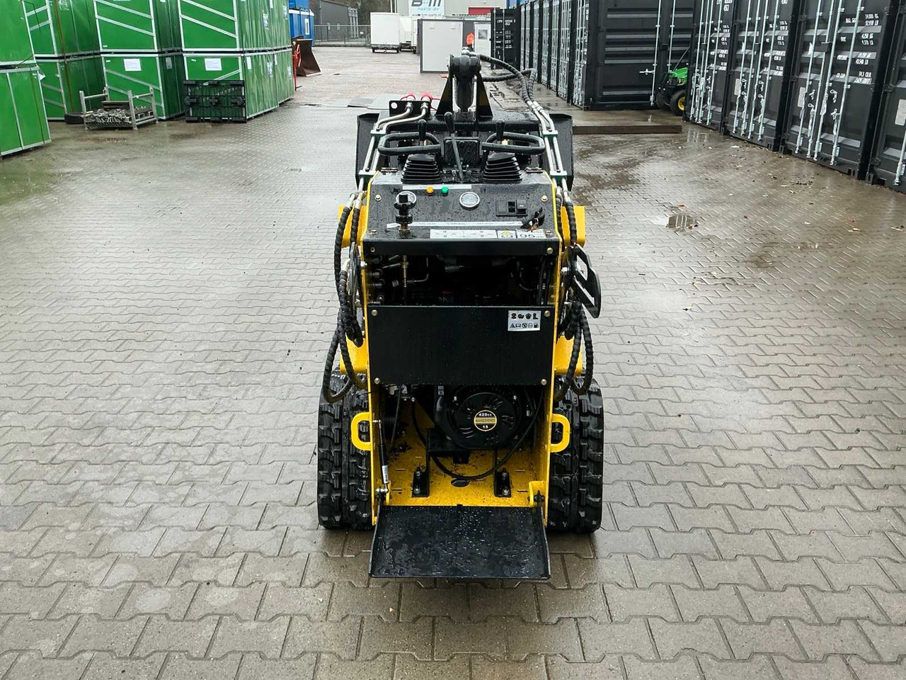 Мини верижен товарач JL LRT360 MINI LOADER / SKID STEER LOADER ON TRACKS: снимка 19 Мини верижен товарач JL LRT360 MINI LOADER / SKID STEER LOADER ON TRACKS: снимка 19