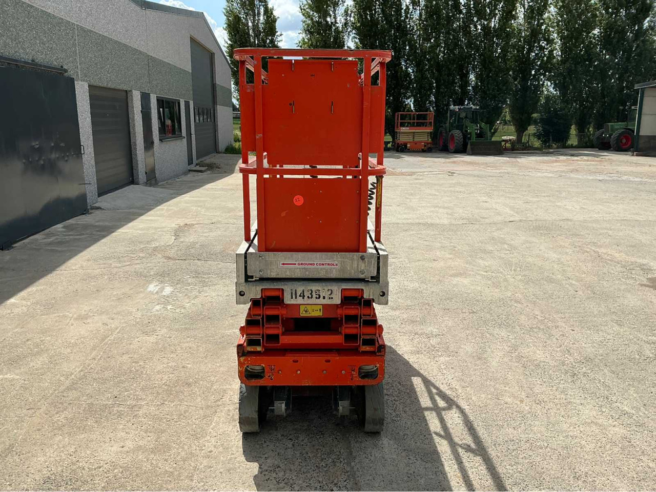 JLG 1930 ES - Работна площадка: снимка 2 JLG 1930 ES - Работна площадка: снимка 2