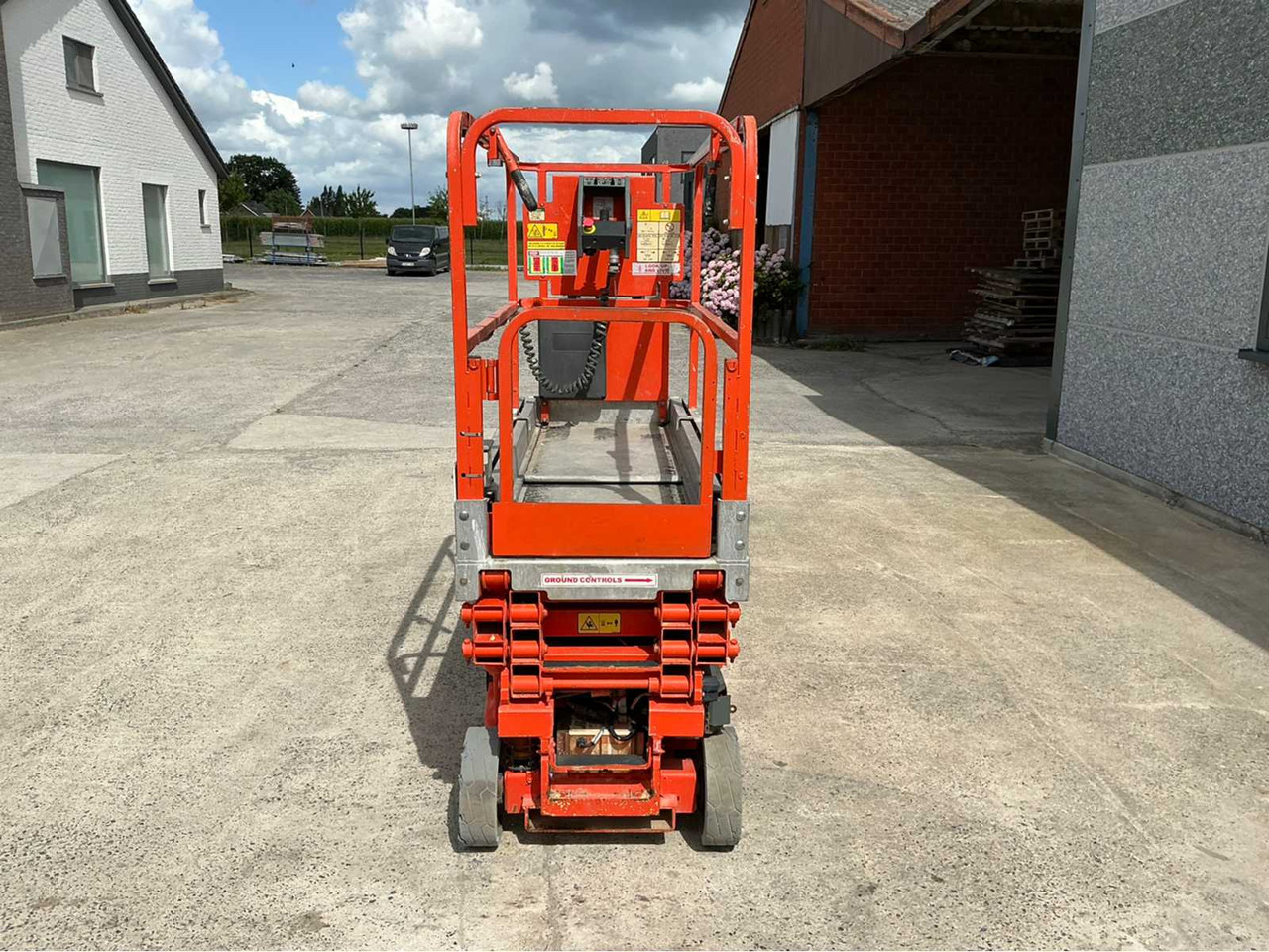 JLG 1930 ES - Работна площадка: снимка 5 JLG 1930 ES - Работна площадка: снимка 5