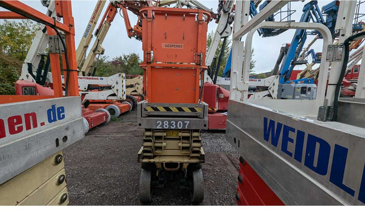 JLG - 2030ES - AERIAL WORK PLATFORMS (NO. 28307) - 2006 - Работна площадка: снимка 3 JLG - 2030ES - AERIAL WORK PLATFORMS (NO. 28307) - 2006 - Работна площадка: снимка 3