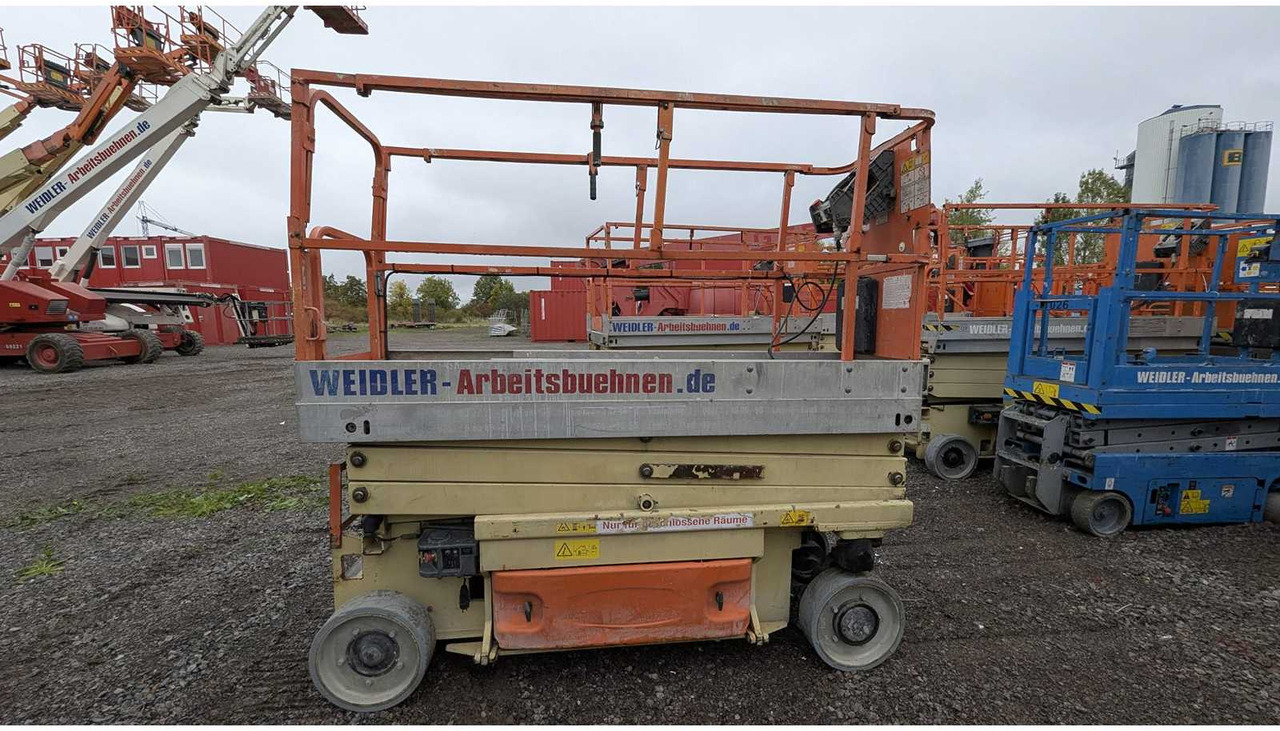 JLG - 2030ES - AERIAL WORK PLATFORMS (NO. 28309) - 2006 - Работна площадка: снимка 3 JLG - 2030ES - AERIAL WORK PLATFORMS (NO. 28309) - 2006 - Работна площадка: снимка 3