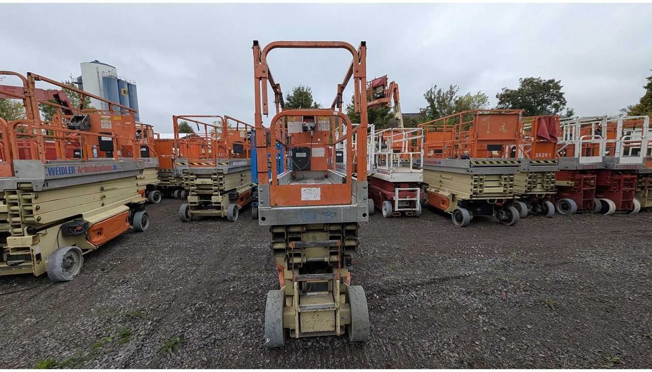 JLG - 2030ES - AERIAL WORK PLATFORMS (NO. 28309) - 2006 - Работна площадка: снимка 2 JLG - 2030ES - AERIAL WORK PLATFORMS (NO. 28309) - 2006 - Работна площадка: снимка 2