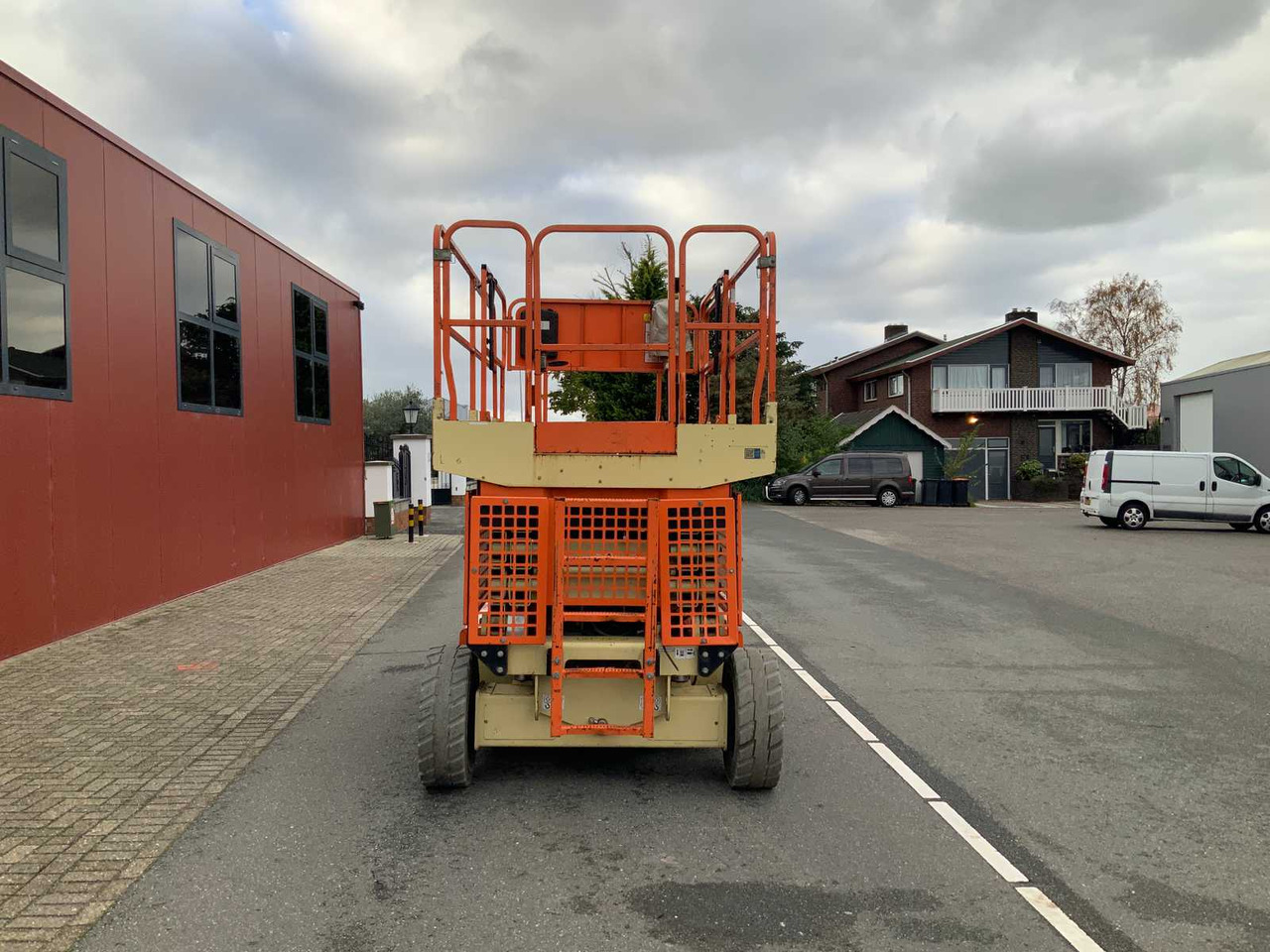 JLG 3369LE - Работна площадка: снимка 4 JLG 3369LE - Работна площадка: снимка 4