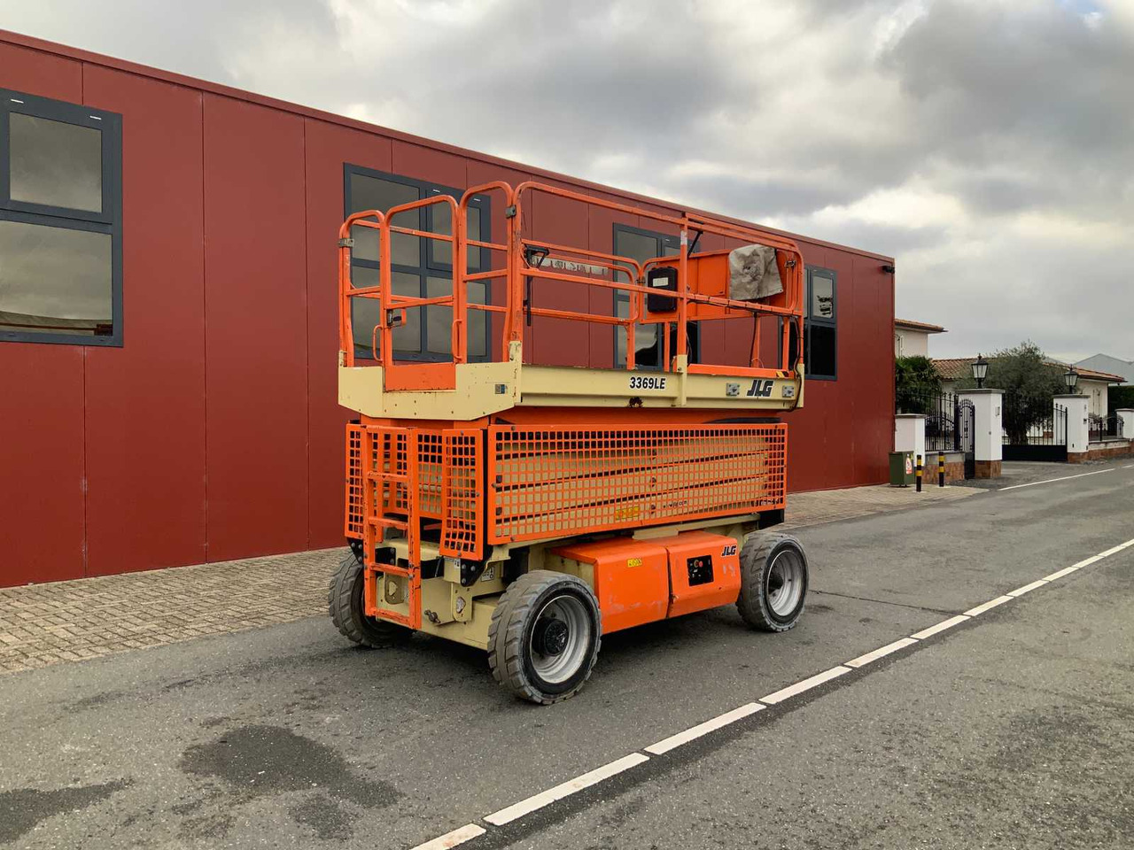 JLG 3369LE - Работна площадка: снимка 3 JLG 3369LE - Работна площадка: снимка 3