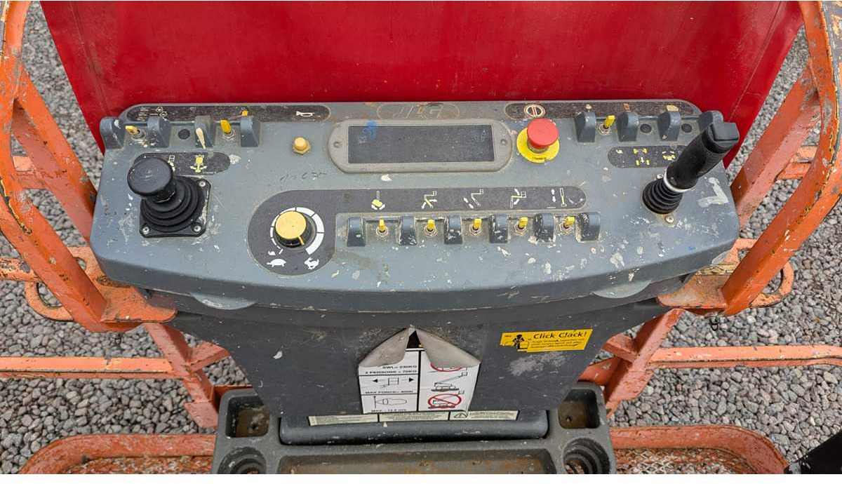 JLG 600AJ - Работна площадка: снимка 5 JLG 600AJ - Работна площадка: снимка 5