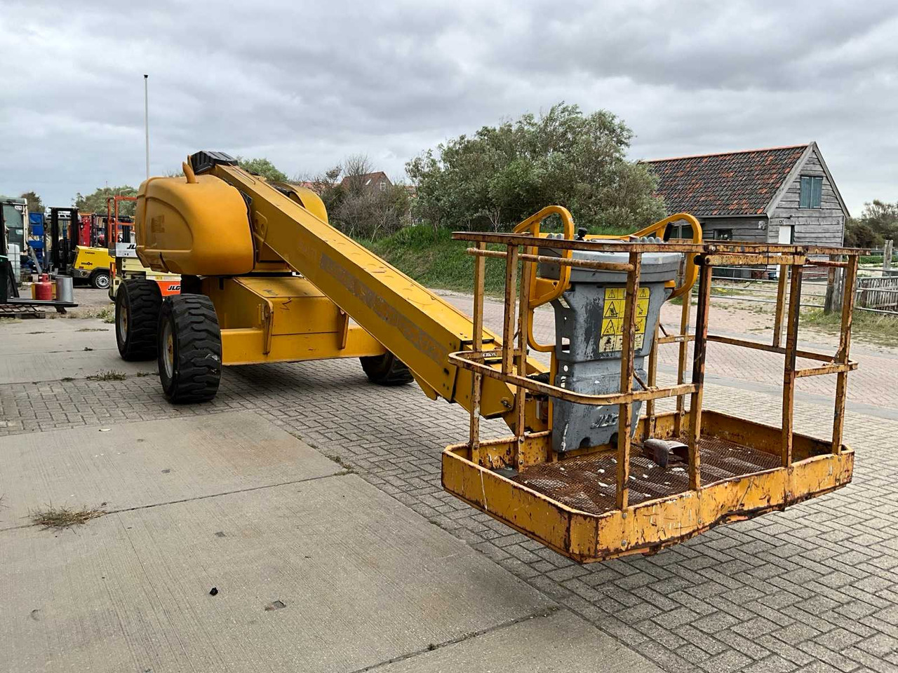 JLG 600S - Работна площадка: снимка 3 JLG 600S - Работна площадка: снимка 3