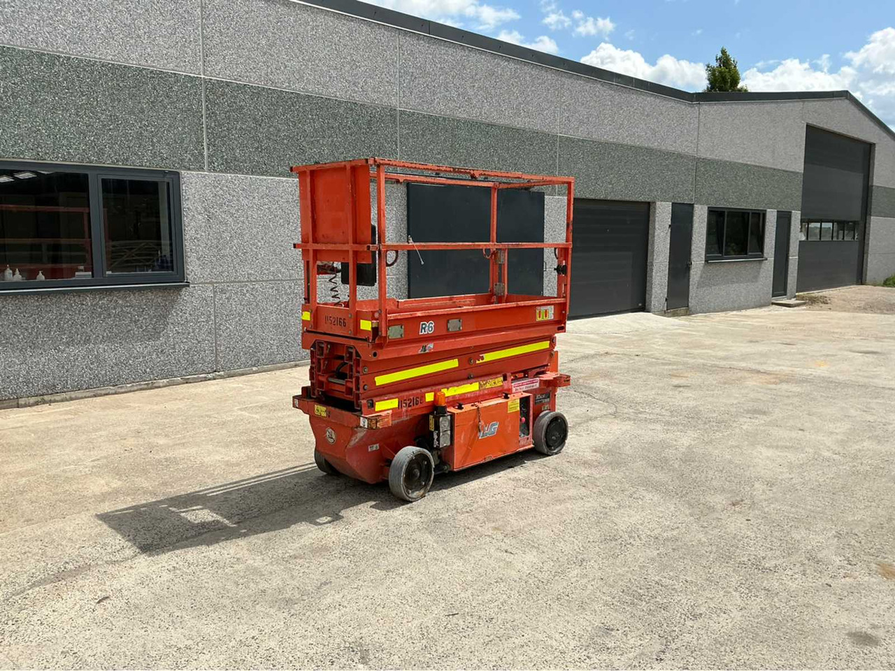 JLG R6 - Работна площадка: снимка 1 JLG R6 - Работна площадка: снимка 1