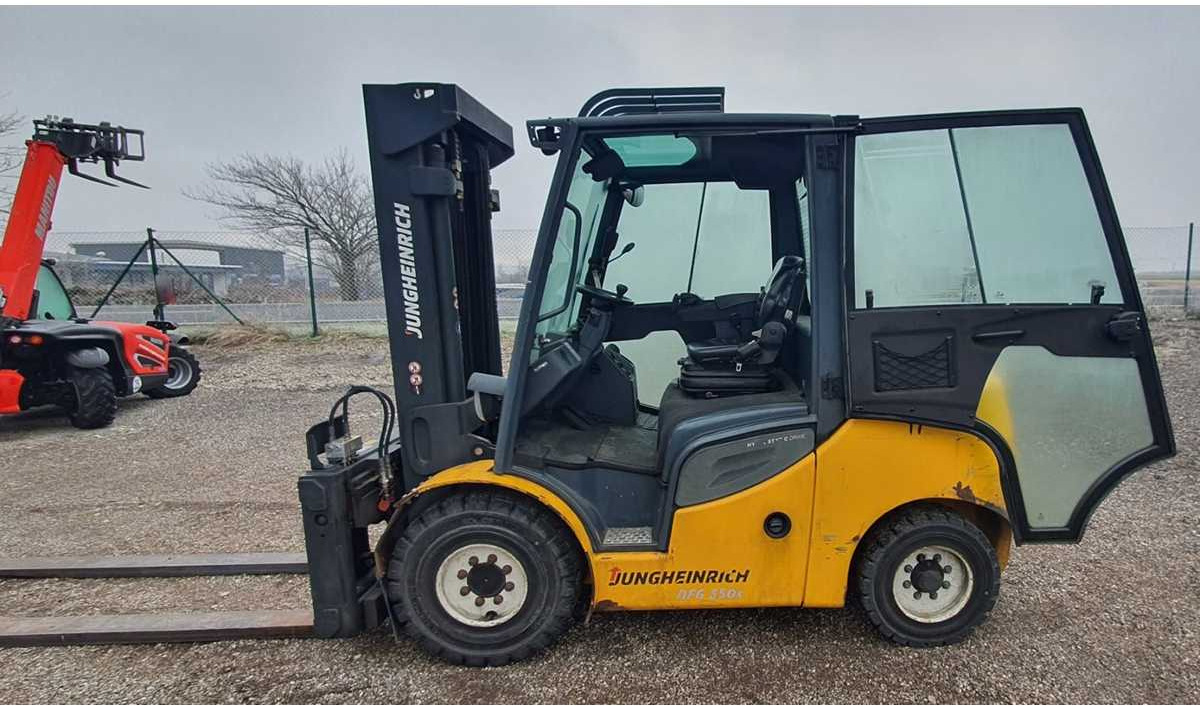 JUNGHEINRICH - DFG S50S - 2015 - FORKLIFT TRUCKS - Мотокар: снимка 5 JUNGHEINRICH - DFG S50S - 2015 - FORKLIFT TRUCKS - Мотокар: снимка 5