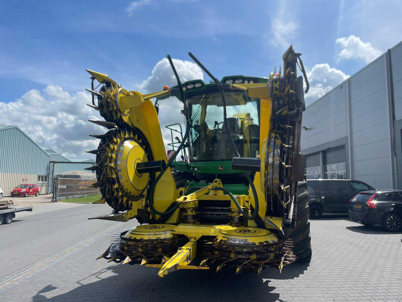 John Deere 475 Plus - Силажокомбайн: снимка 5 John Deere 475 Plus - Силажокомбайн: снимка 5