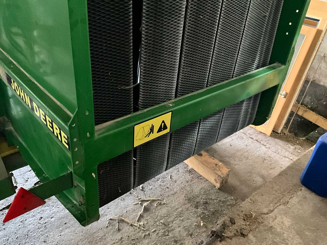 Рулонна сламопреса John Deere 550: снимка 16