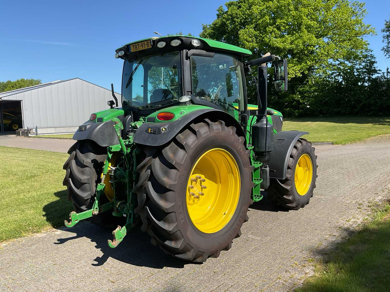 John Deere 6155R - Трактор: снимка 5 John Deere 6155R - Трактор: снимка 5