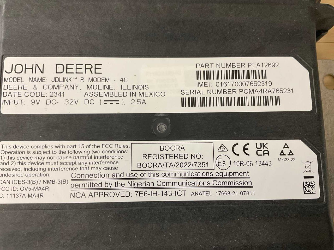 John Deere - Челен товарач за трактор: снимка 2 John Deere - Челен товарач за трактор: снимка 2