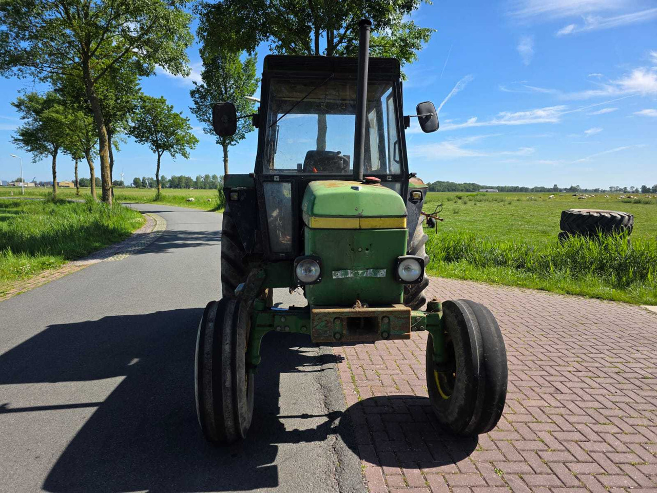 John deere 2140 - Трактор: снимка 3 John deere 2140 - Трактор: снимка 3