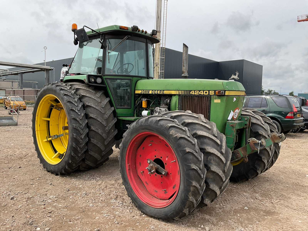 John deere 4240S - Трактор: снимка 5 John deere 4240S - Трактор: снимка 5