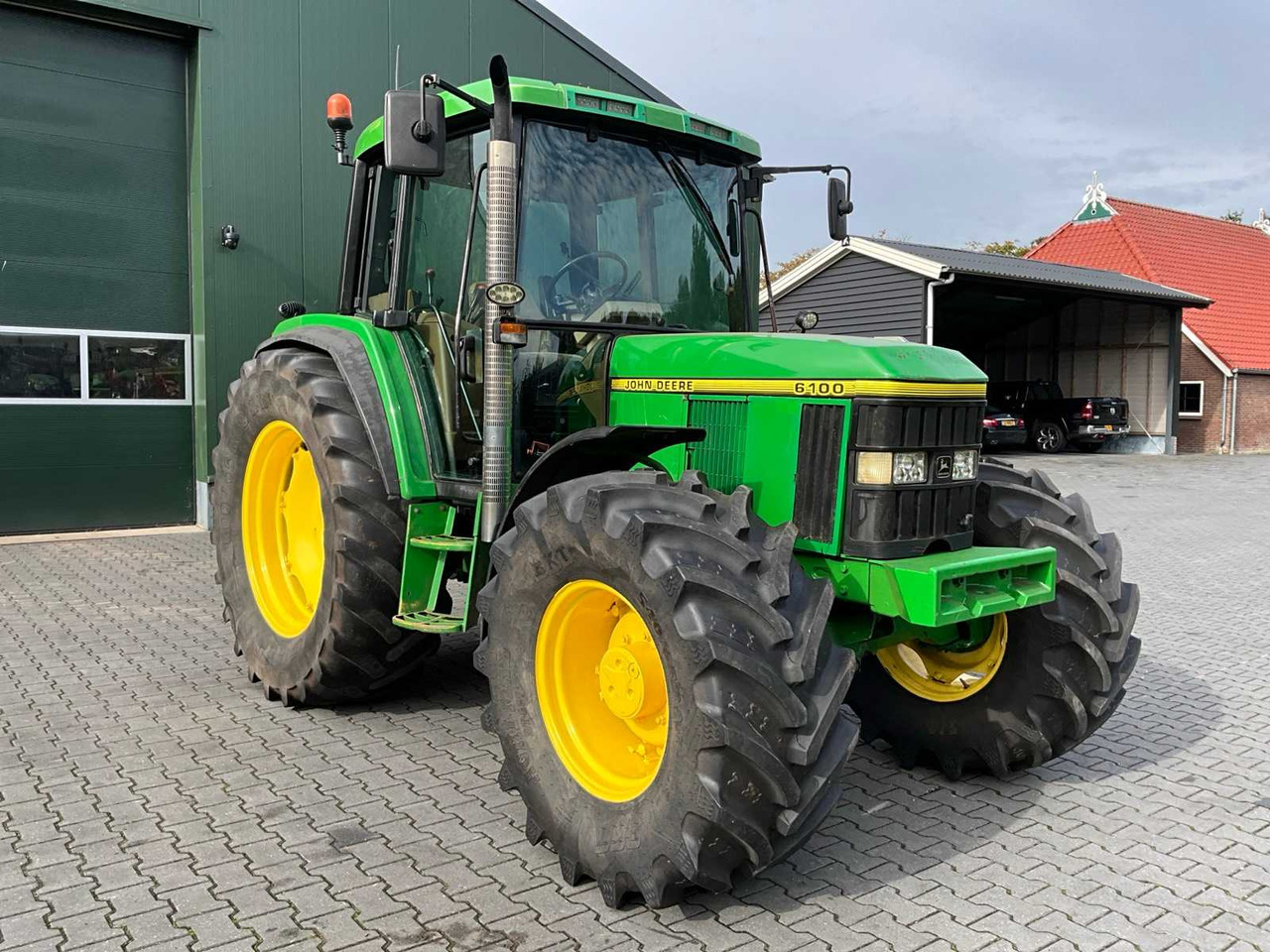 John deere 6100 - Трактор: снимка 4 John deere 6100 - Трактор: снимка 4