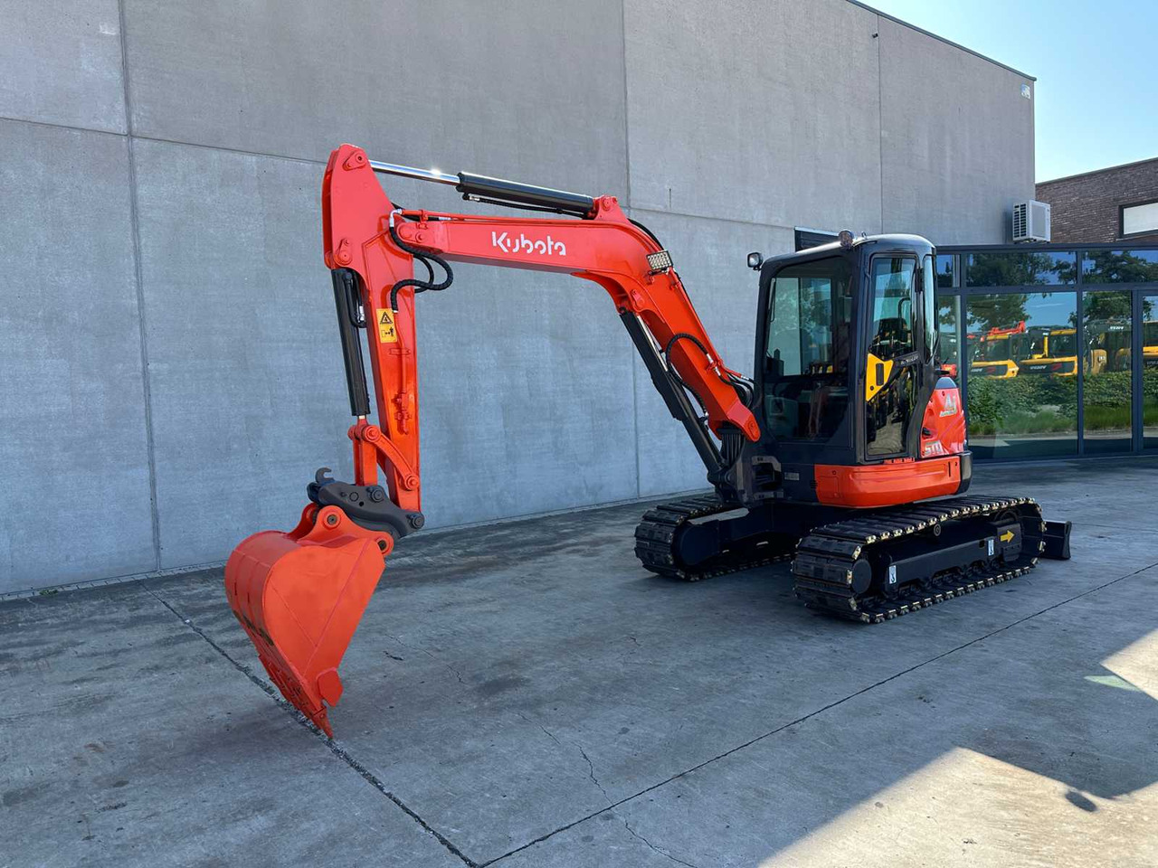 KUBOTA KX155-3 - Верижен багер: снимка 1 KUBOTA KX155-3 - Верижен багер: снимка 1