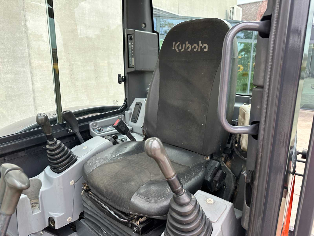 Верижен багер KUBOTA KX163-5: снимка 33