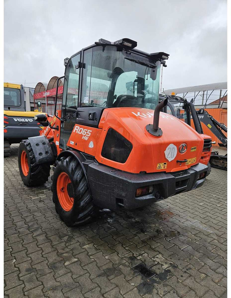 KUBOTA - R065 - WHELL LOADER - 2017 - Колесен товарач: снимка 2 KUBOTA - R065 - WHELL LOADER - 2017 - Колесен товарач: снимка 2