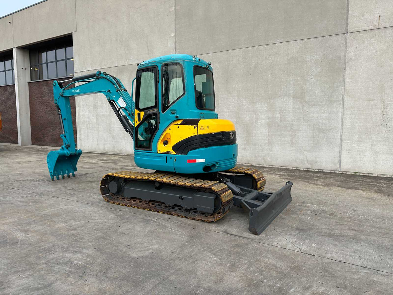 KUBOTA - U50-3 - MIDI EXCAVATOR - Багер: снимка 5 KUBOTA - U50-3 - MIDI EXCAVATOR - Багер: снимка 5