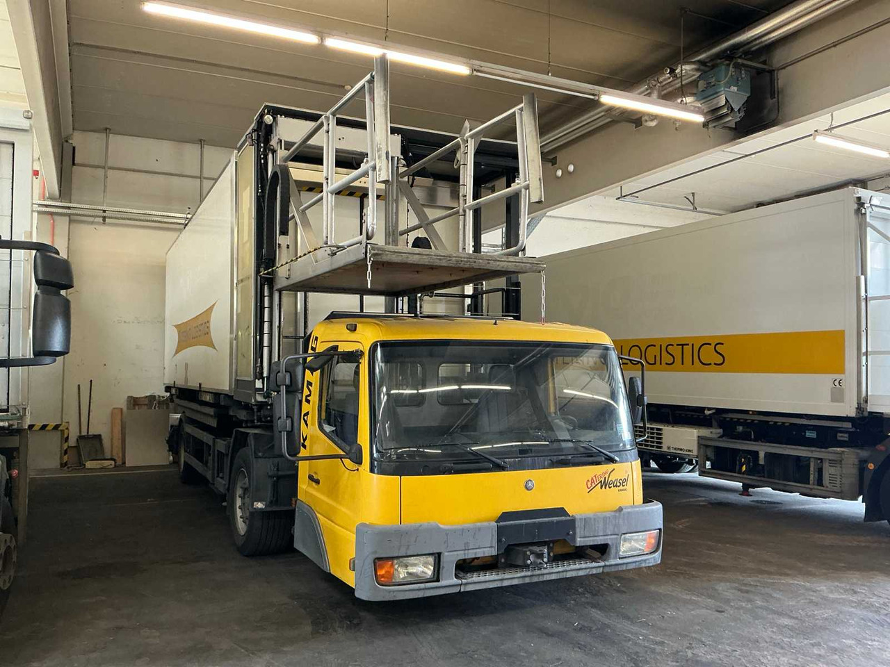 2001 MERCEDES-BENZ WBC22 CATERING TRUCK - Камион: снимка 2 2001 MERCEDES-BENZ WBC22 CATERING TRUCK - Камион: снимка 2