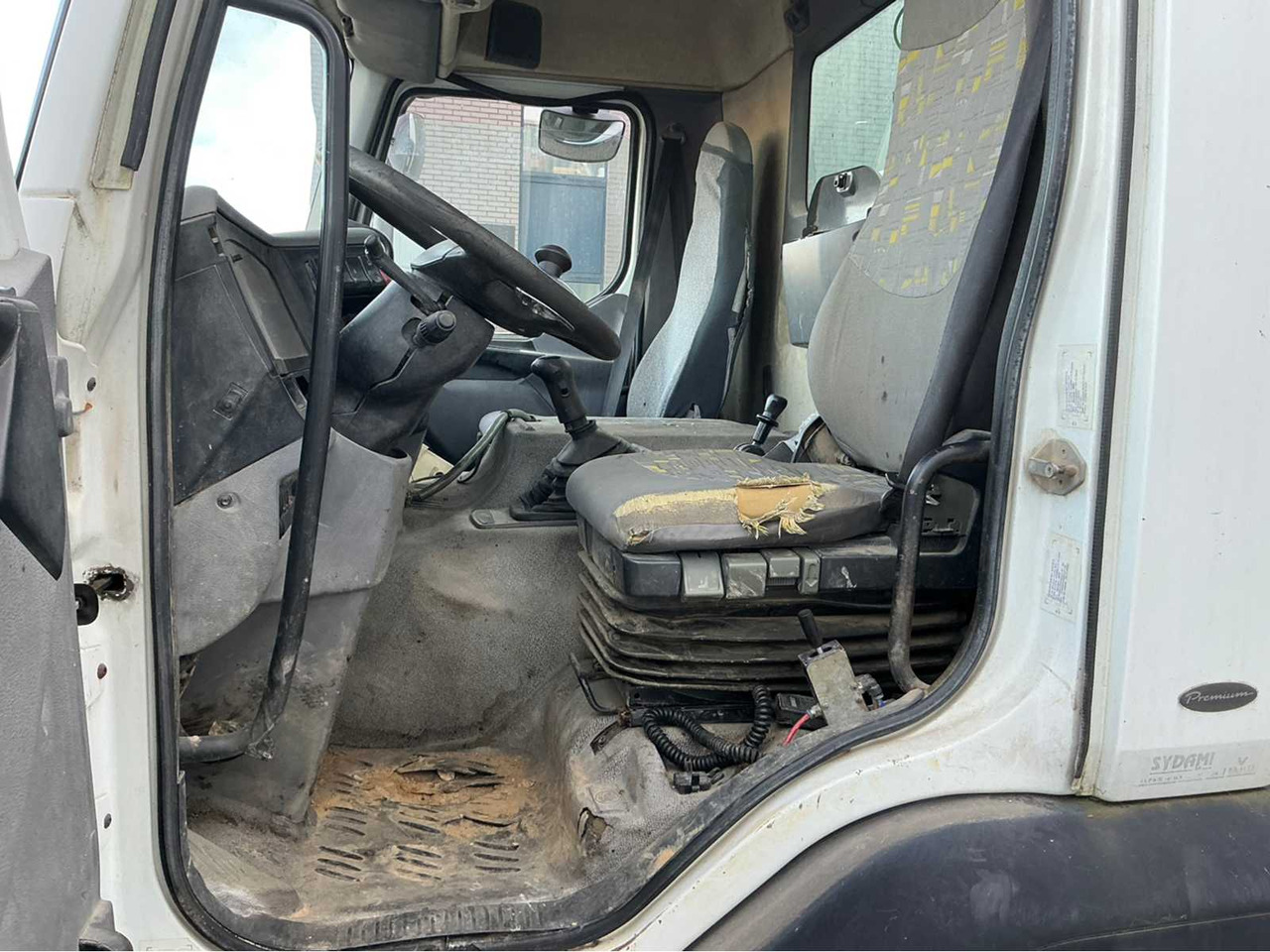 Камион 2001 RENAULT 22 AVA 320 DCI TRUCK: снимка 20 Камион 2001 RENAULT 22 AVA 320 DCI TRUCK: снимка 20