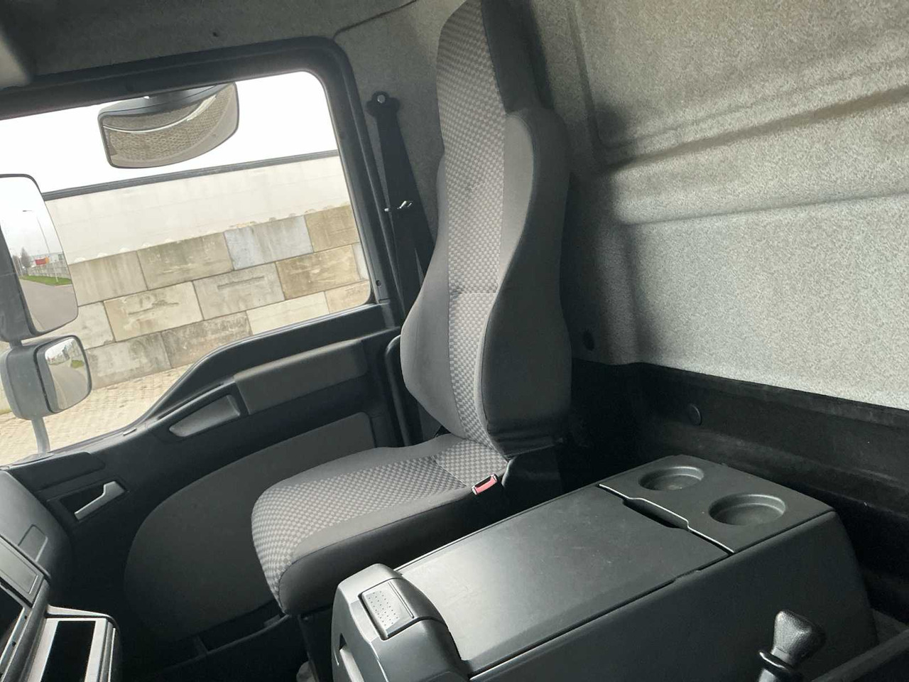 Камион 2007 MAN TGL 12.180 TRUCK: снимка 19