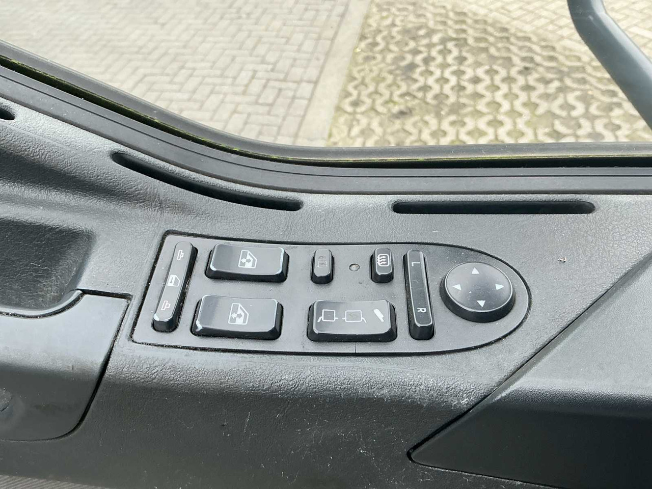 Камион 2007 MAN TGL 12.180 TRUCK: снимка 30