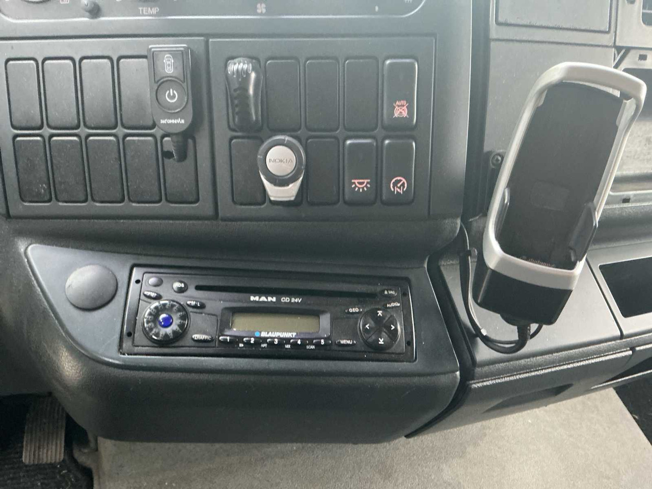 Камион 2007 MAN TGL 12.180 TRUCK: снимка 24