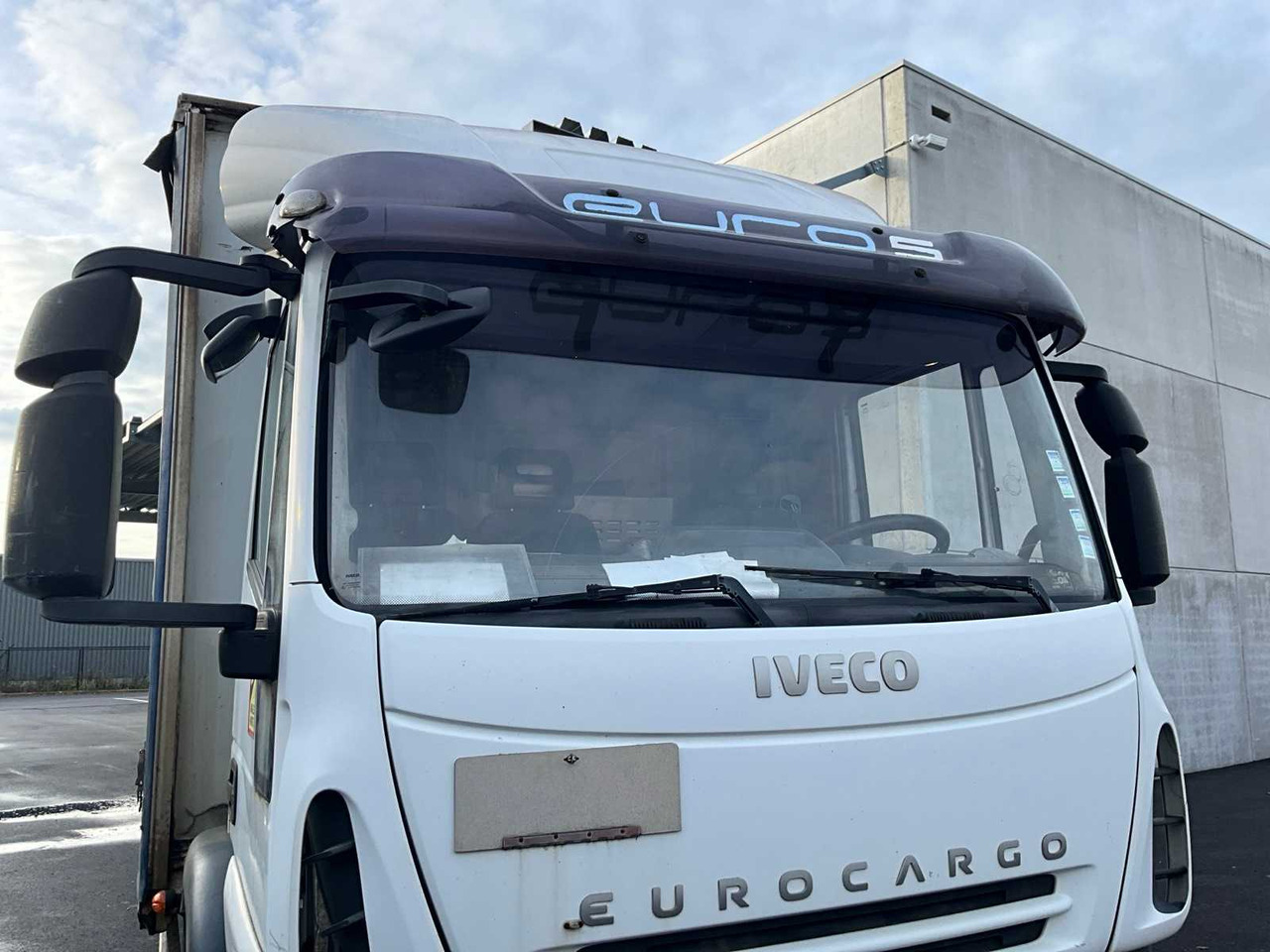 Камион 2008 IVECO EUROCARGO 120E22 - HYDRAULIC TAIL LIFT: снимка 10 Камион 2008 IVECO EUROCARGO 120E22 - HYDRAULIC TAIL LIFT: снимка 10