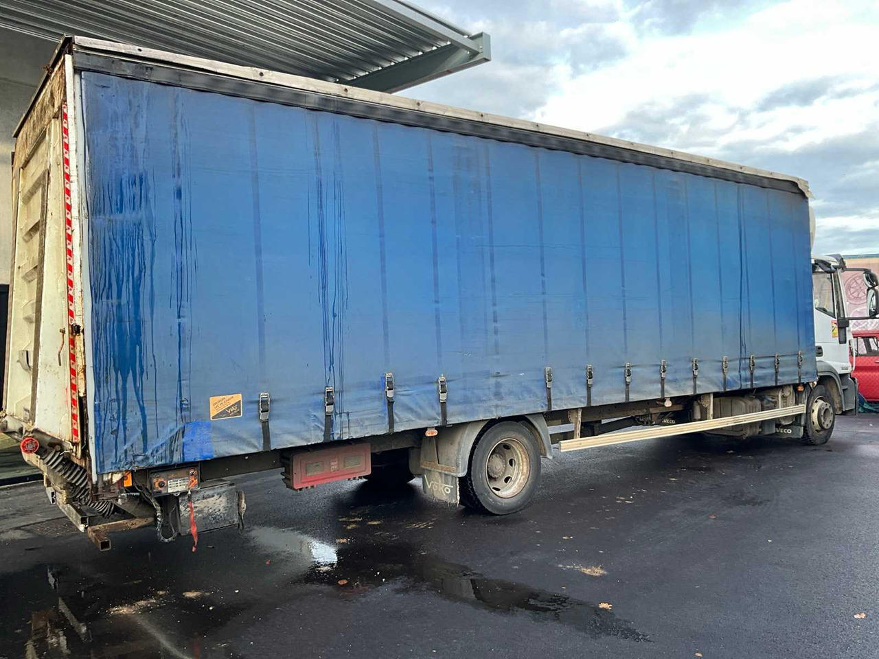 Камион 2008 IVECO EUROCARGO 120E22 - HYDRAULIC TAIL LIFT: снимка 6 Камион 2008 IVECO EUROCARGO 120E22 - HYDRAULIC TAIL LIFT: снимка 6