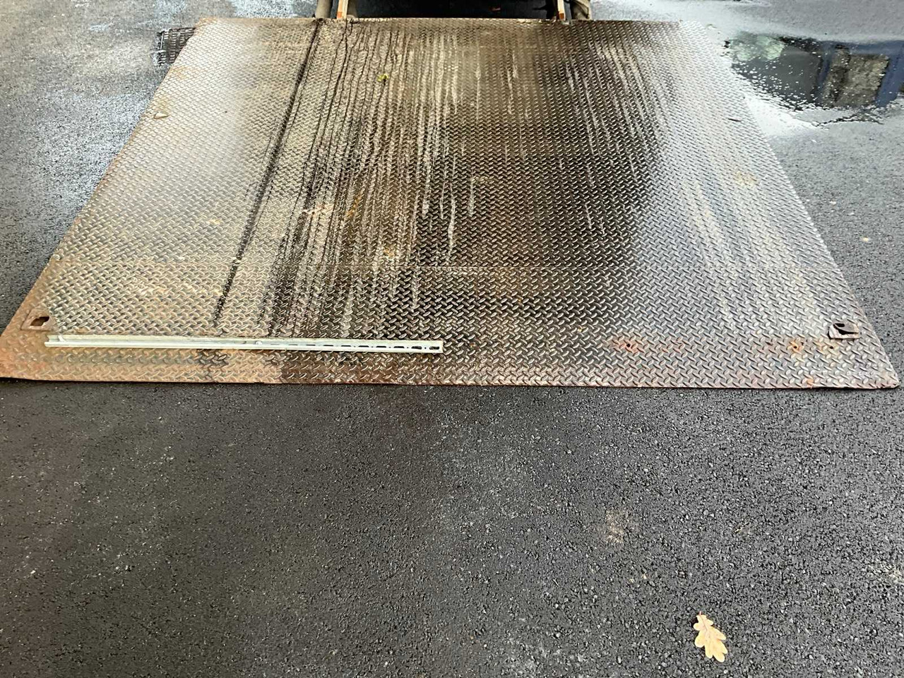 Камион 2008 IVECO EUROCARGO 120E22 - HYDRAULIC TAIL LIFT: снимка 21 Камион 2008 IVECO EUROCARGO 120E22 - HYDRAULIC TAIL LIFT: снимка 21