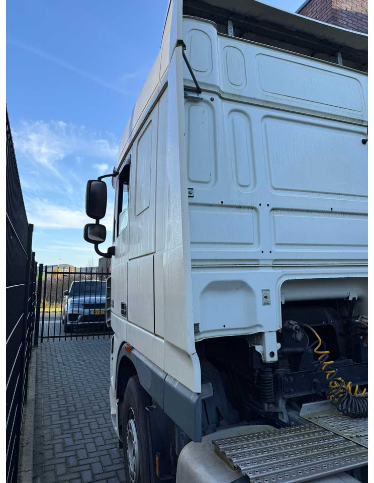 DAF - 2010 - FT XF105 - TRUCK - Камион: снимка 4 DAF - 2010 - FT XF105 - TRUCK - Камион: снимка 4