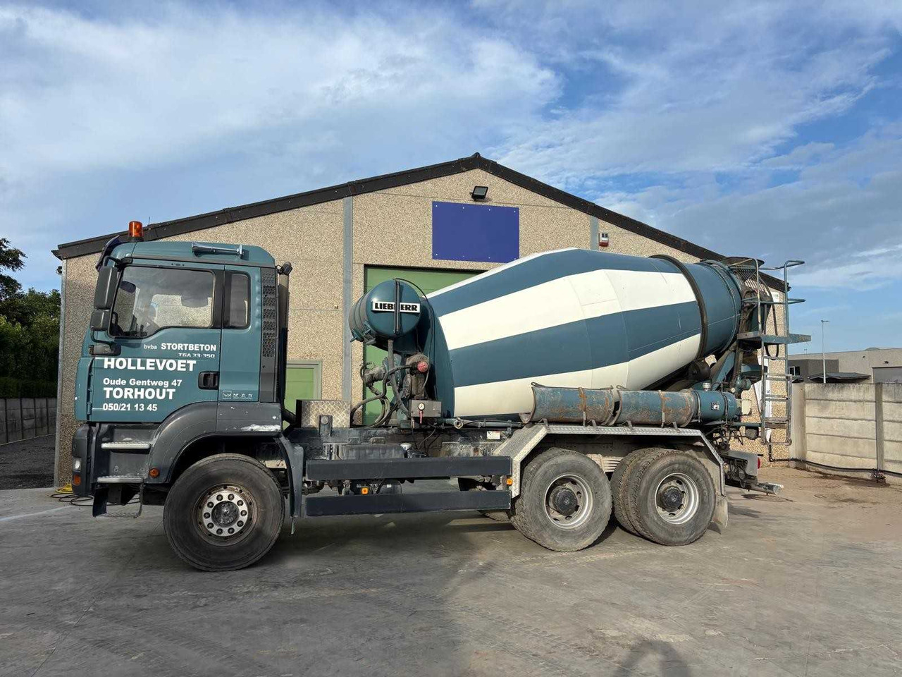 MAN - 2006 - TGA 33.350 - TRUCK - Камион: снимка 1 MAN - 2006 - TGA 33.350 - TRUCK - Камион: снимка 1