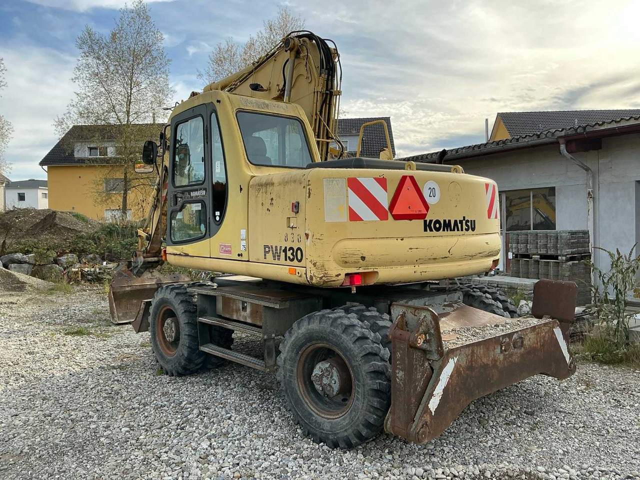 Komatsu 1995 KOMATSU PW 130 GK WHEEL EXCAVATOR - Колесен товарач: снимка 3 Komatsu 1995 KOMATSU PW 130 GK WHEEL EXCAVATOR - Колесен товарач: снимка 3