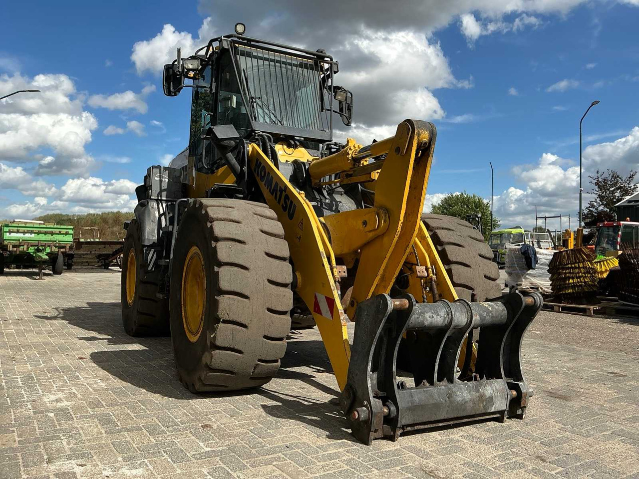 Колесен товарач Komatsu WA270-8EO: снимка 6