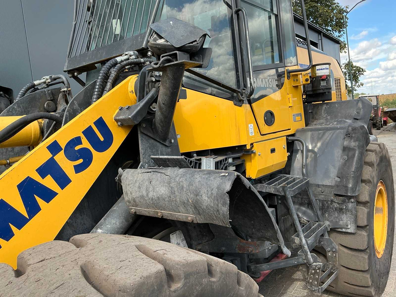 Колесен товарач Komatsu WA270-8EO: снимка 13