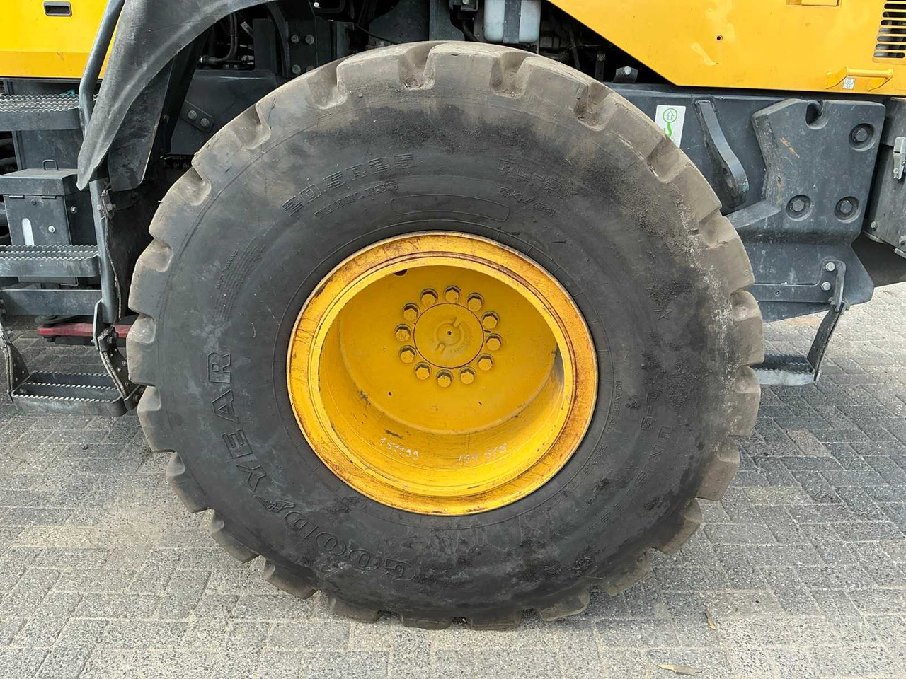 Колесен товарач Komatsu WA270-8EO: снимка 18