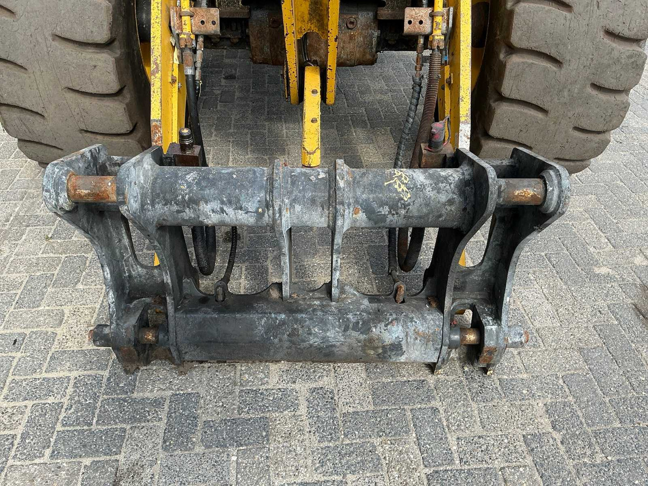 Колесен товарач Komatsu WA270-8EO: снимка 8