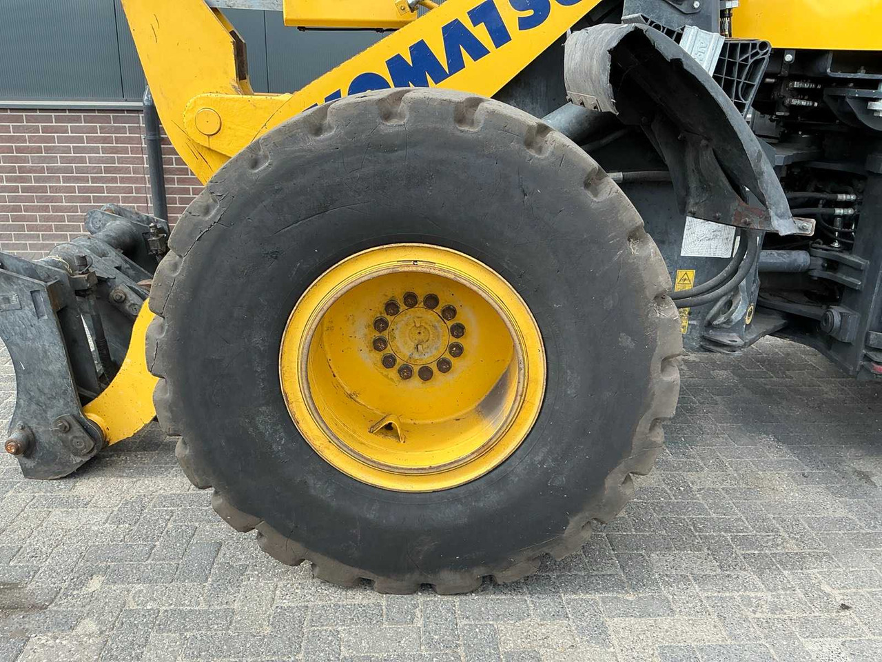Колесен товарач Komatsu WA270-8EO: снимка 20