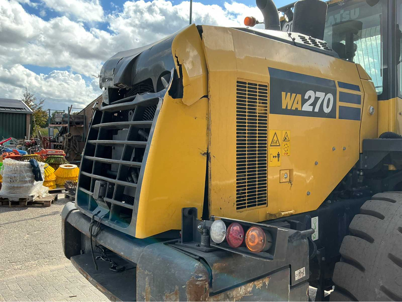 Колесен товарач Komatsu WA270-8EO: снимка 46