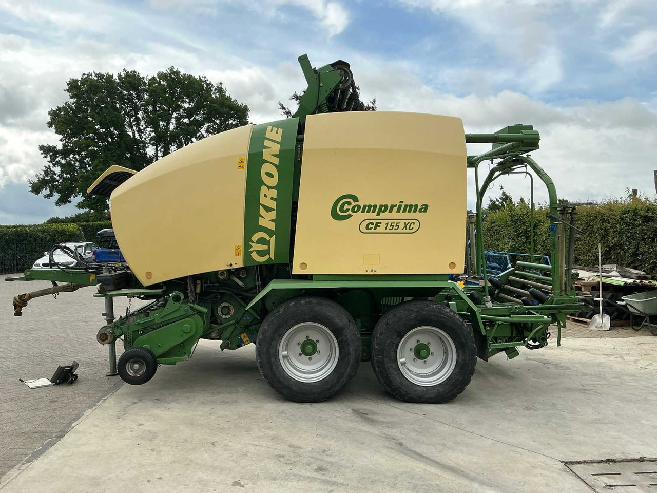 Krone Comprima CF 155 XC - Рулонна сламопреса, Машина за фолиране: снимка 2 Krone Comprima CF 155 XC - Рулонна сламопреса, Машина за фолиране: снимка 2