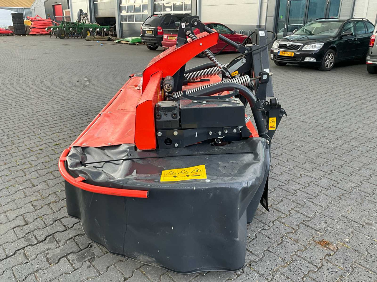 Kubota DM40325S - Косачка-шредер/ Мулчер: снимка 4 Kubota DM40325S - Косачка-шредер/ Мулчер: снимка 4