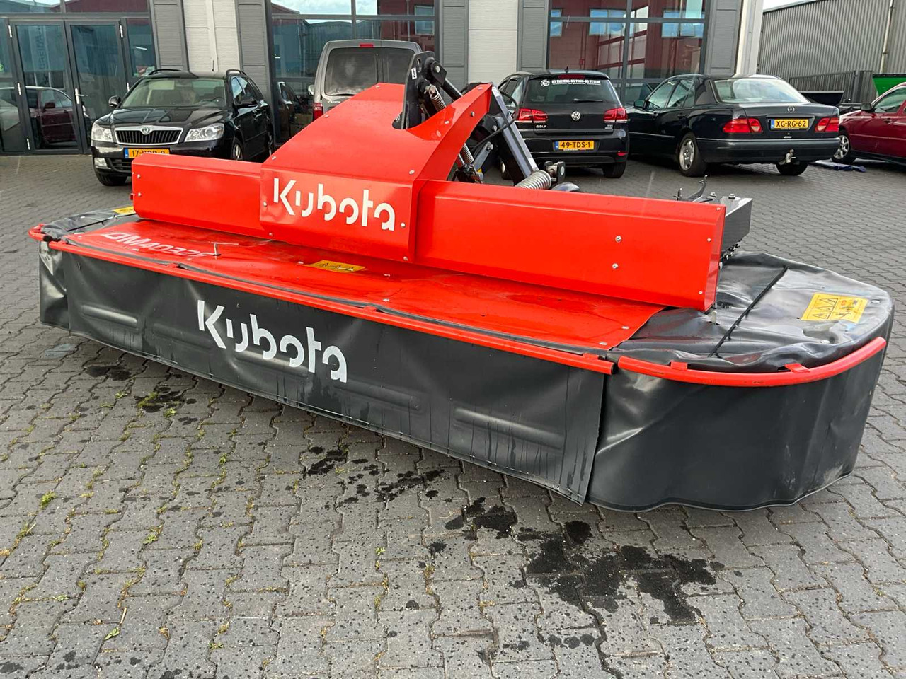 Kubota DM40325S - Косачка-шредер/ Мулчер: снимка 1 Kubota DM40325S - Косачка-шредер/ Мулчер: снимка 1