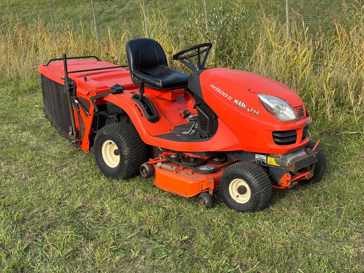 Kubota GR 1600 EC2 Diesel - Косачка за трева: снимка 4 Kubota GR 1600 EC2 Diesel - Косачка за трева: снимка 4